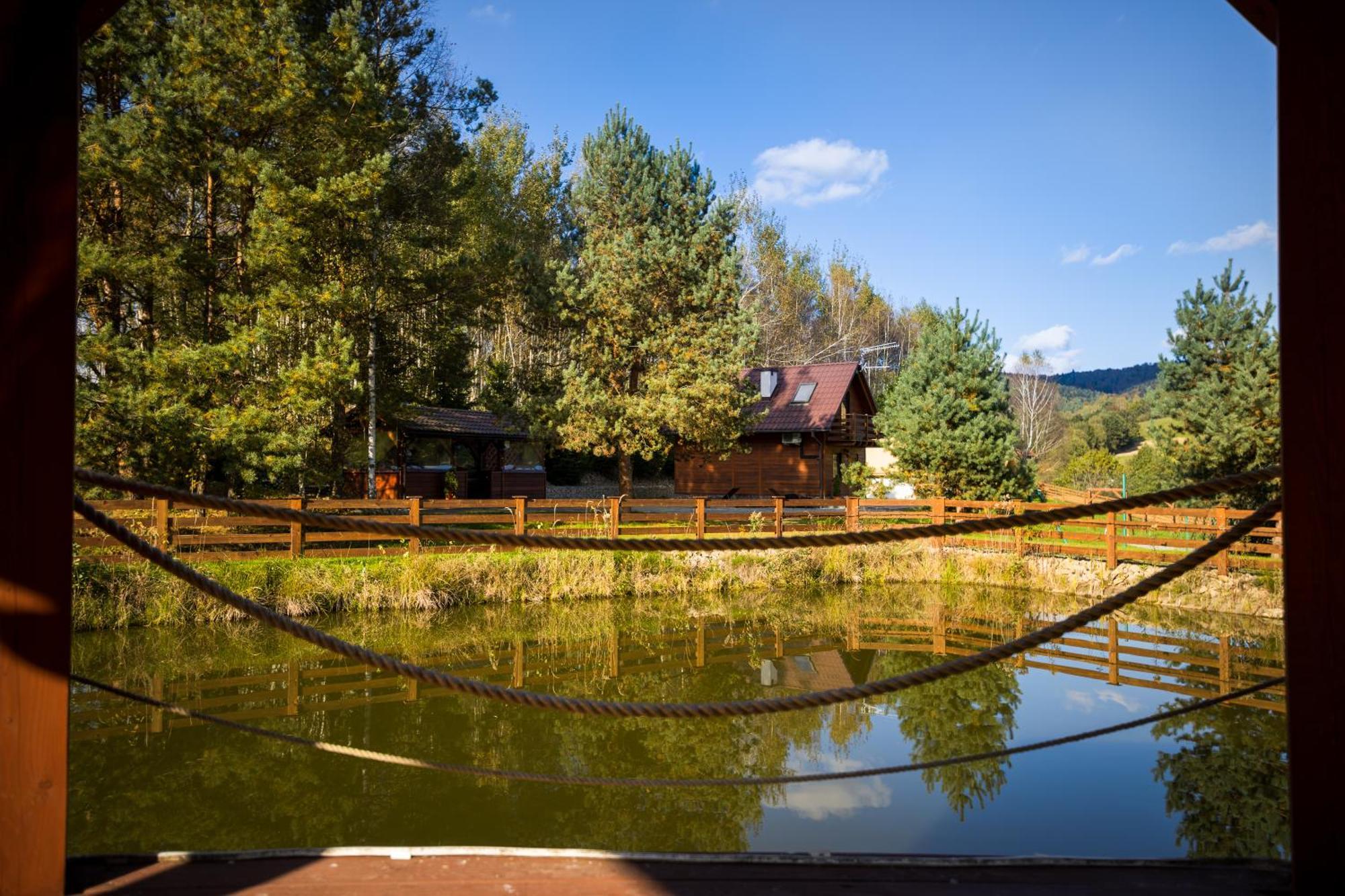 Glamping Pod Gwiazdami Pietrusza Wola Hotel Exterior photo