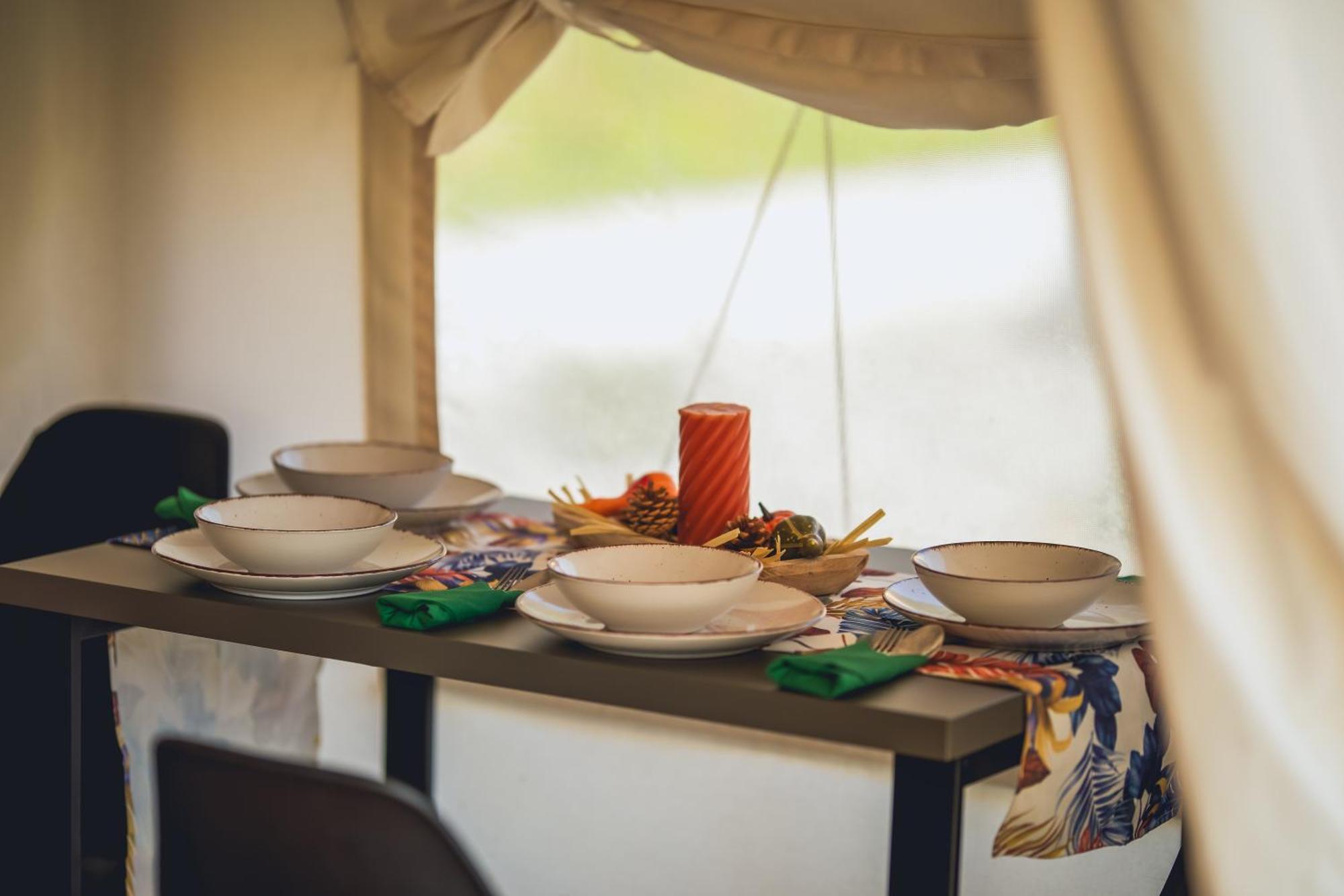 Glamping Pod Gwiazdami Pietrusza Wola Hotel Exterior photo
